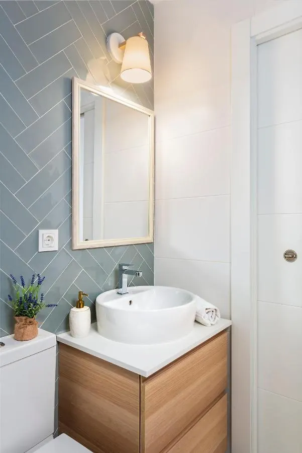 Genteel Home Juan Rabadan Seville Apartment
